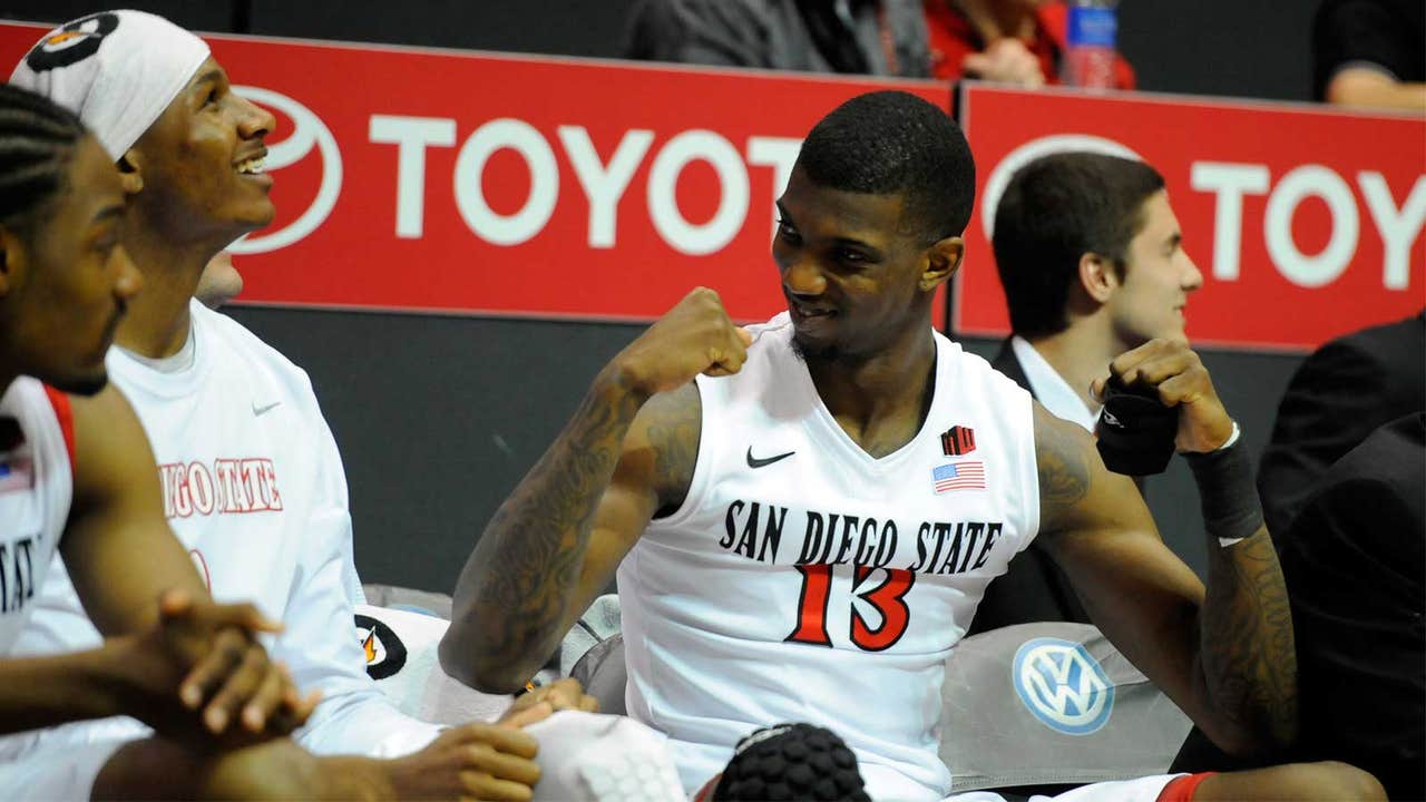 SDSU breezes past San Jose State, 90-64